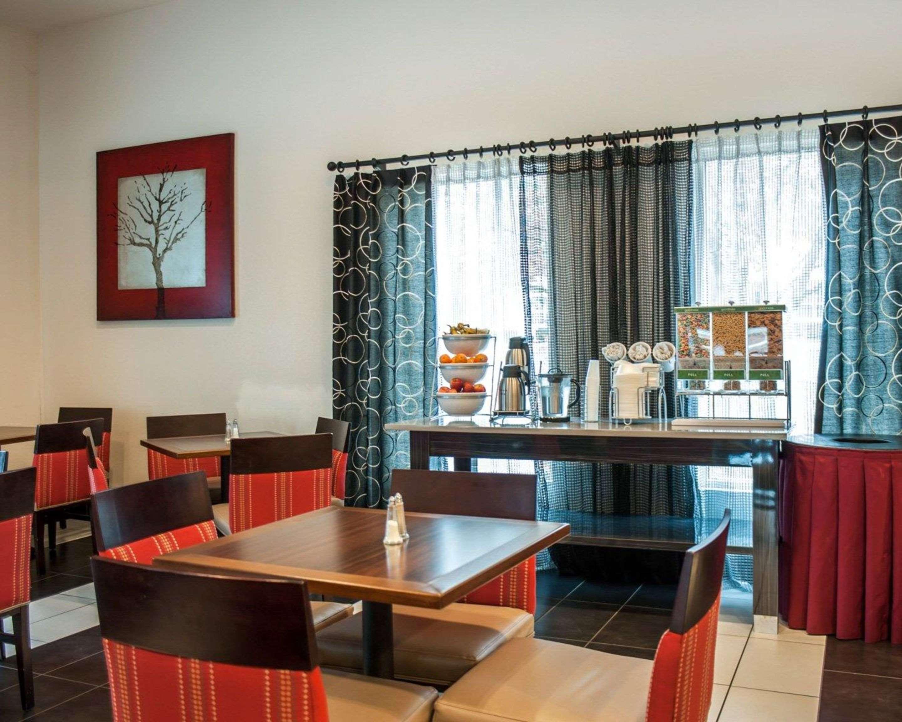 Comfort Suites Nashville Airport - Bna Exterior foto